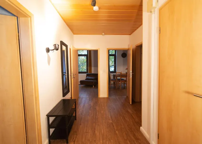 Das Blaue Tuerchen - Wohnung Mit Beamer Und Kicker
