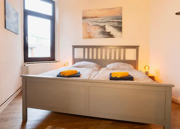 Das blaue Türchen - Wohnung mit Beamer und Kicker